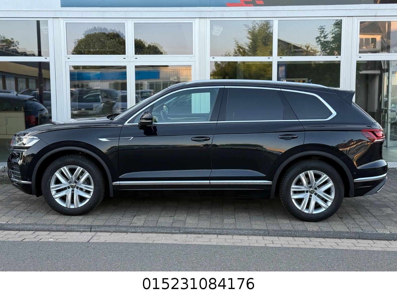 Volkswagen Touareg Atmosphere 4Motion - Samsaru's Car Outlet