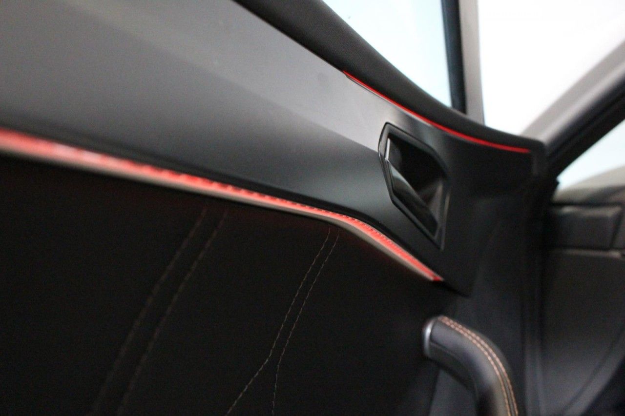 Cupra Formentor VZ 2.0 TSI DSG 4Drive 4JGAR/AHK/PANO/e