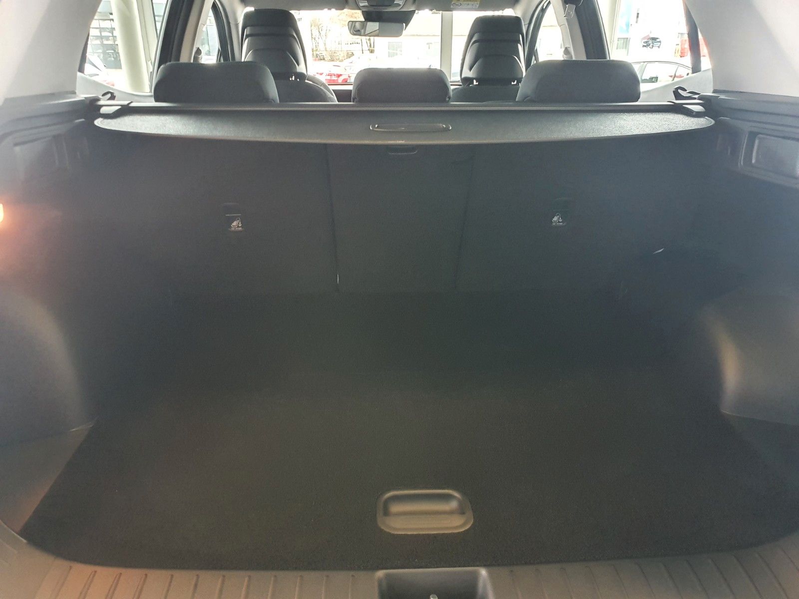 Kia Sportage 1.6T PHEV Vision 4WD - Samsaru's Car Outlet