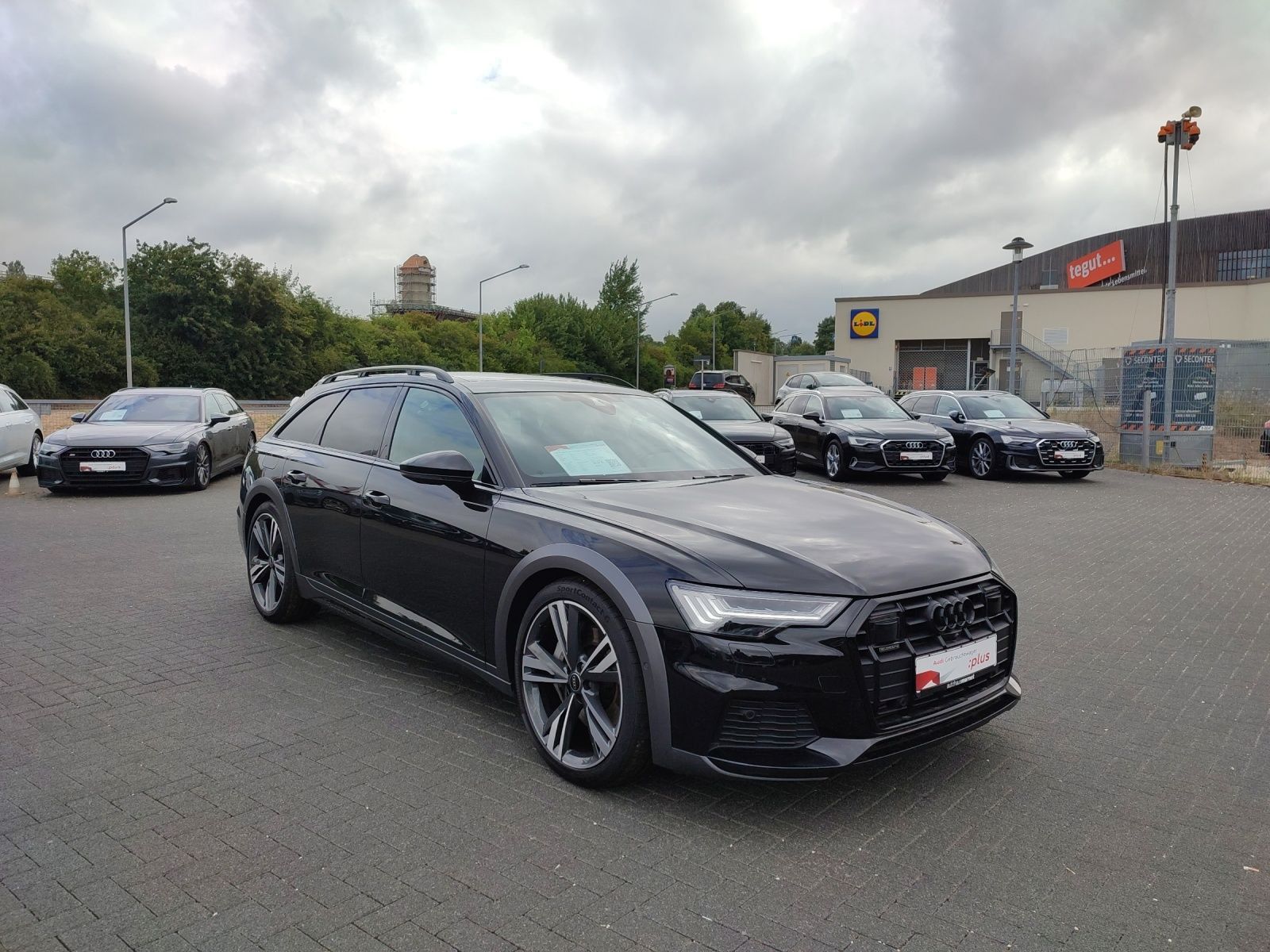 Audi A6 allroad 55 TFSI quattro - Samsaru's Car Outlet