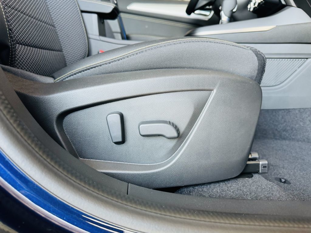 Renault Arkana TECHNO Mild Hybrid - Samsaru's Car Outlet
