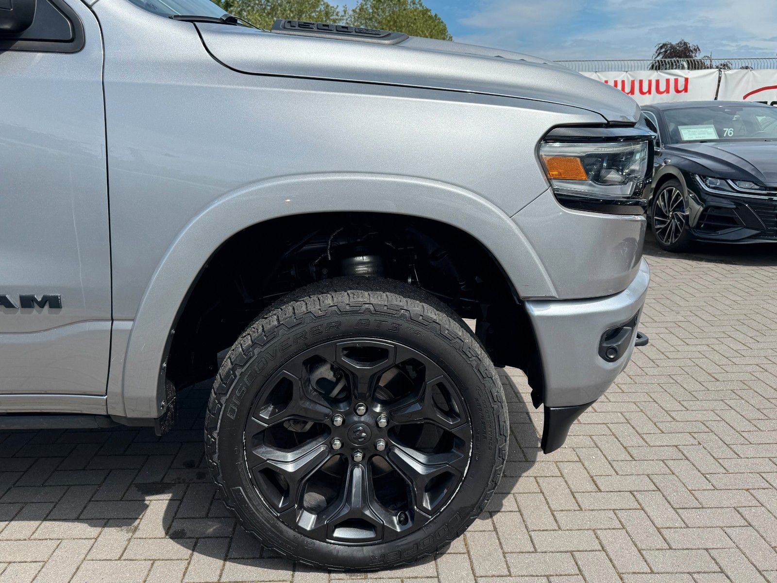 Dodge RAM 1500 Limited *Pano*HuD*H&K*360*1.Hand*Prins*