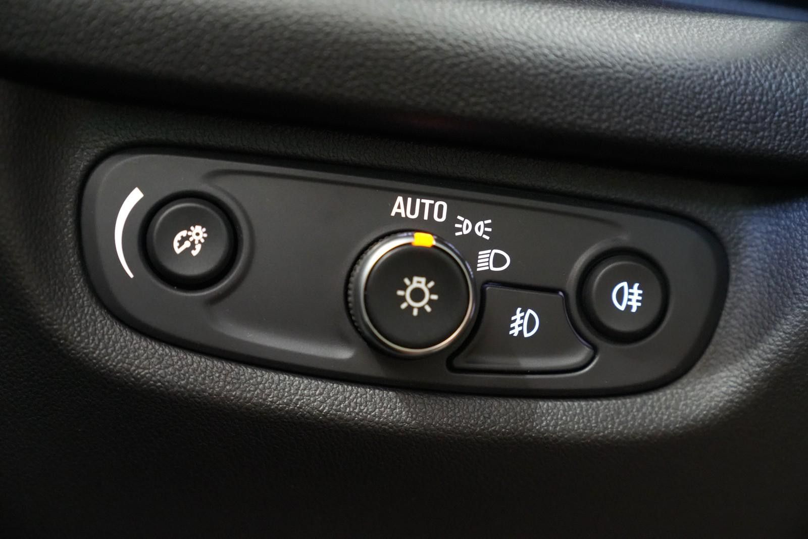 Opel Insignia B Sports Tourer Elegance - Samsaru's Car Outlet
