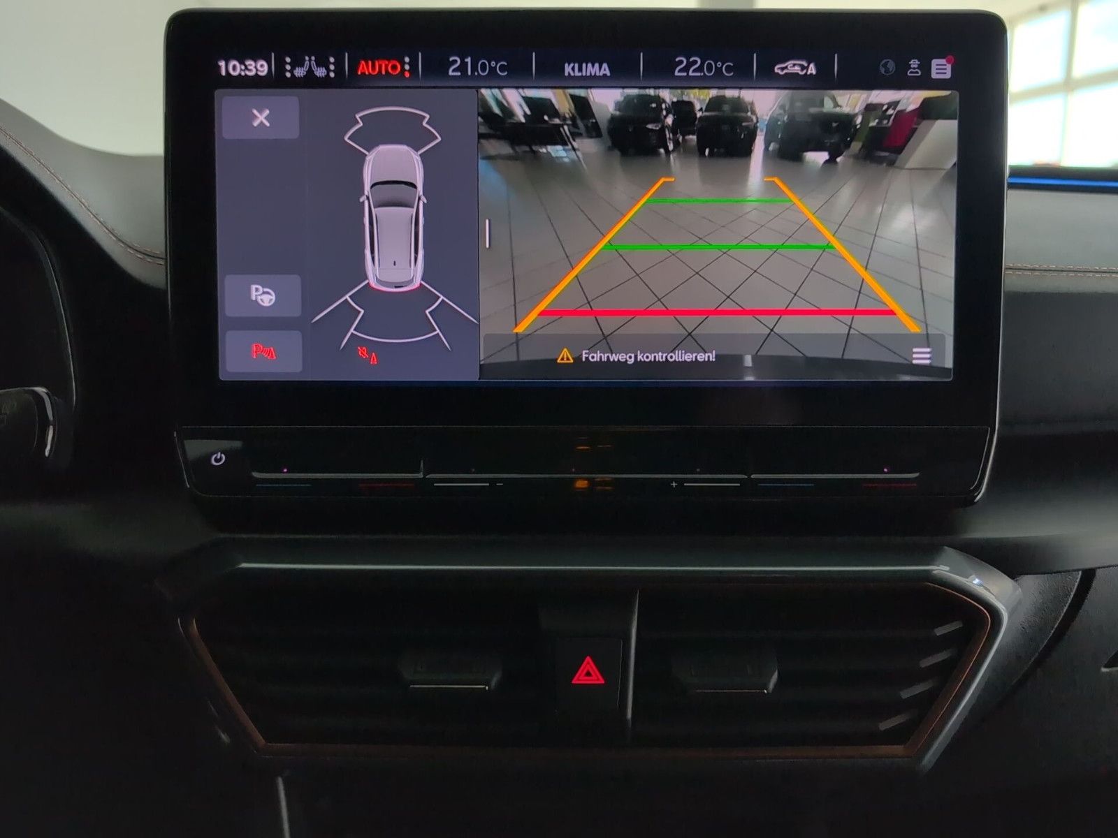 Cupra Formentor 2.0 TSI VZ AHK PANO LEDER COPPER MATT