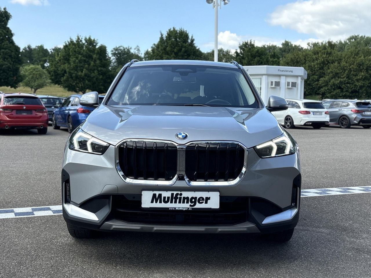 BMW X1 xDrive20d - Samsaru's Car Outlet