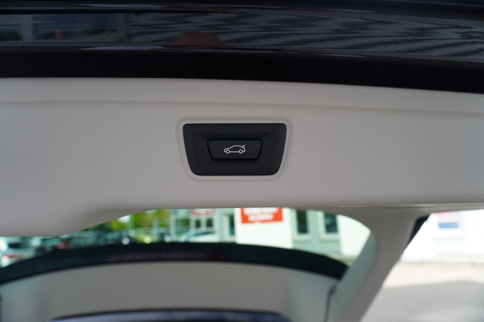 BMW 320d Touring Aut. - Samsaru's Car Outlet