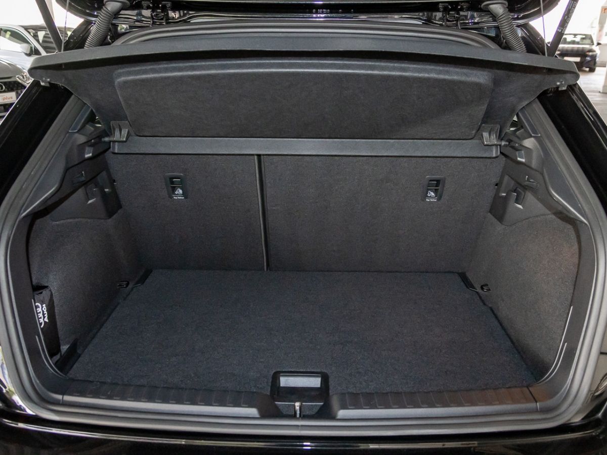 Audi A1 Sportback 30 TFSI S line - Samsaru's Car Outlet