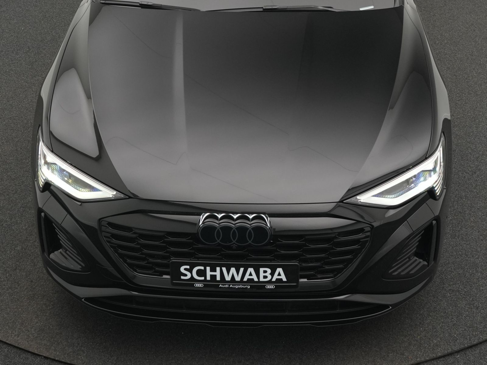 Audi Q8 e-tron S line 55 quattro *Opt.schw*PANO*AHK*