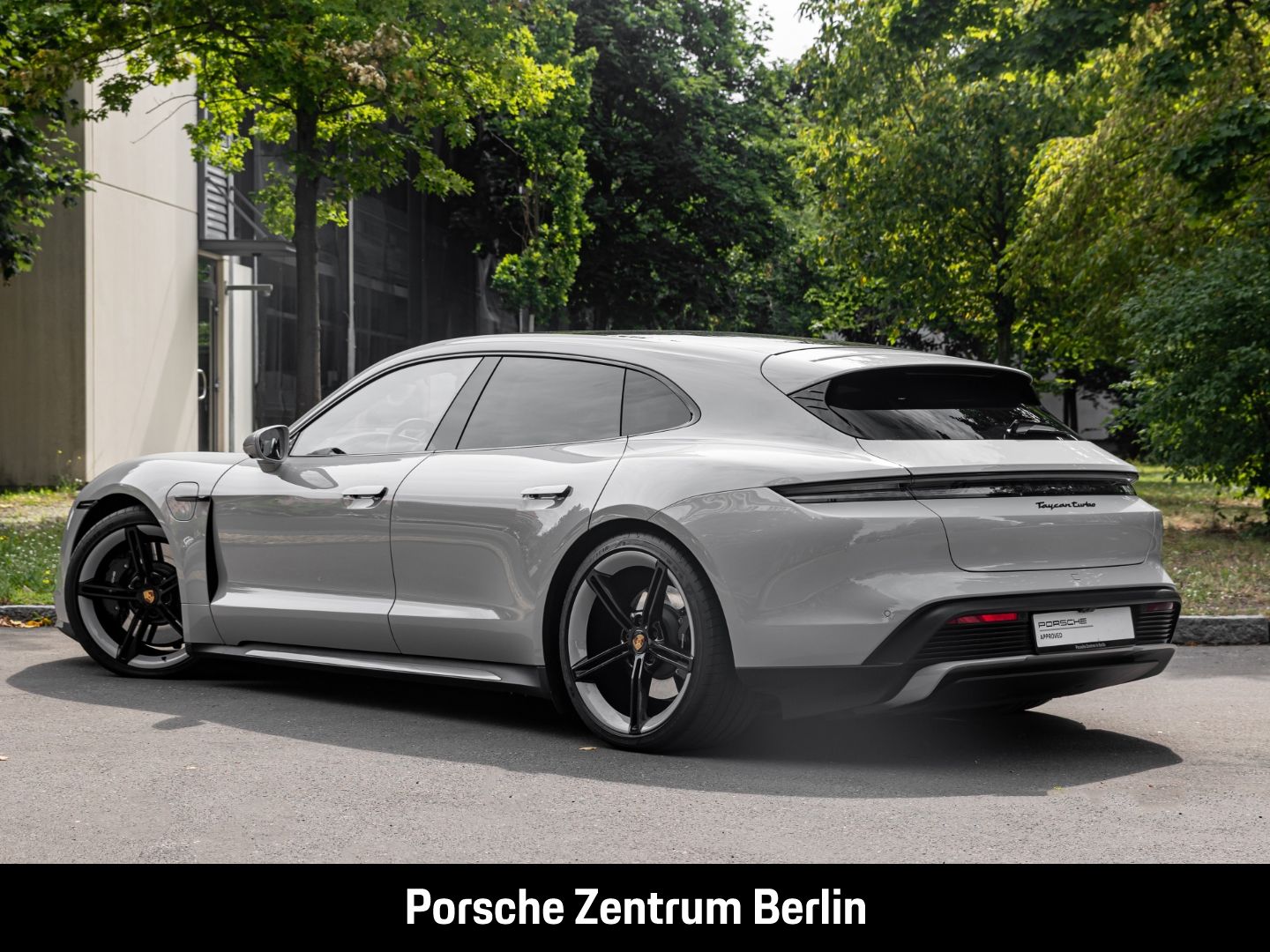 Porsche Taycan Turbo Sport Turismo Burmester Panorama