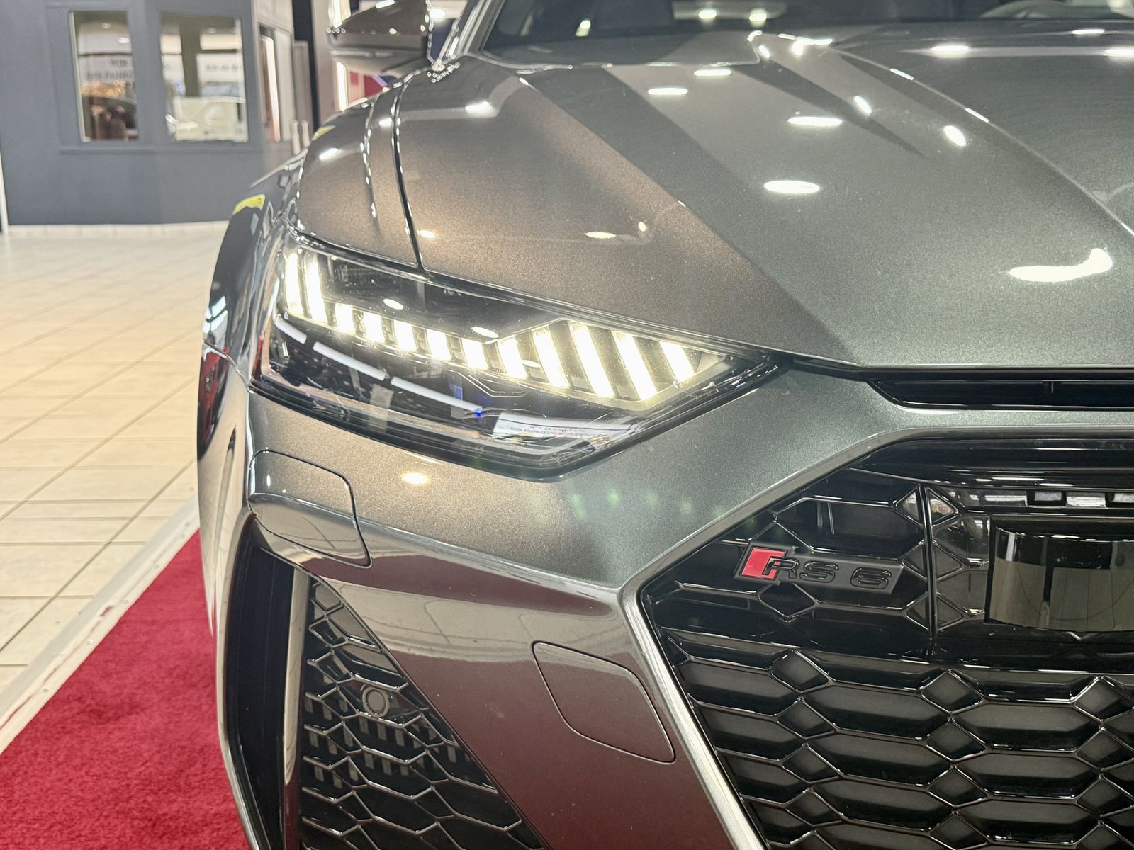 Audi RS6 4.0 TFSI quattro+Sitzbelüftung+360*Kamera
