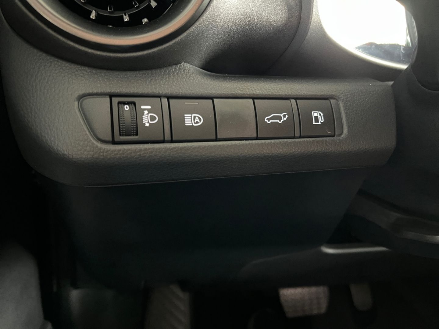 Toyota C-HR 1.8 Hybrid Teamplayer *LED*ACC*CAM*el Heck*