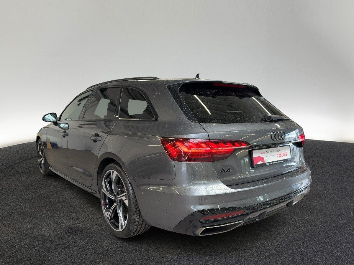 Audi A4 Avant 35 TFSI S line - Samsaru's Car Outlet
