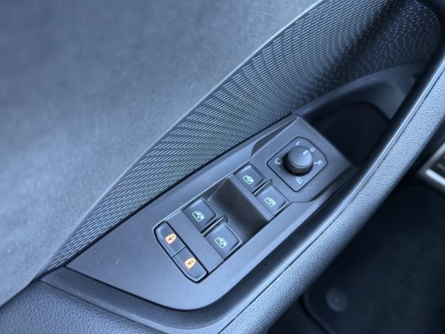 Skoda Octavia Combi 2.0l TDI RS PLUS - Samsaru's Car Outlet