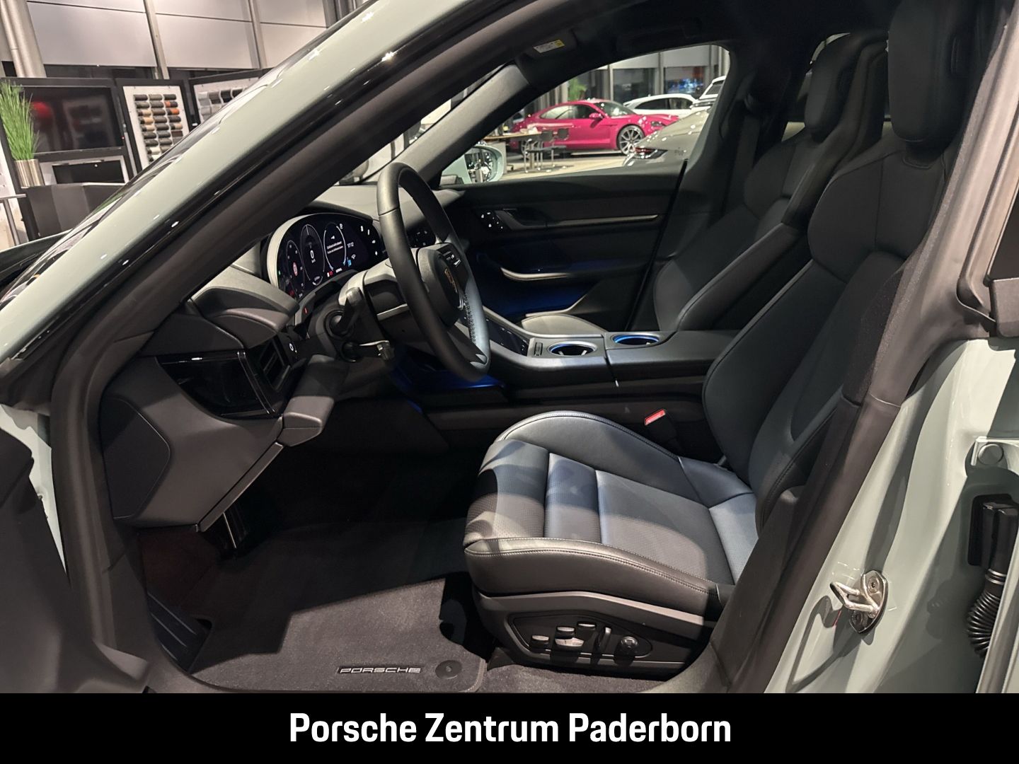 Porsche Taycan 4 Cross Turismo LED-Matrix Surround-View