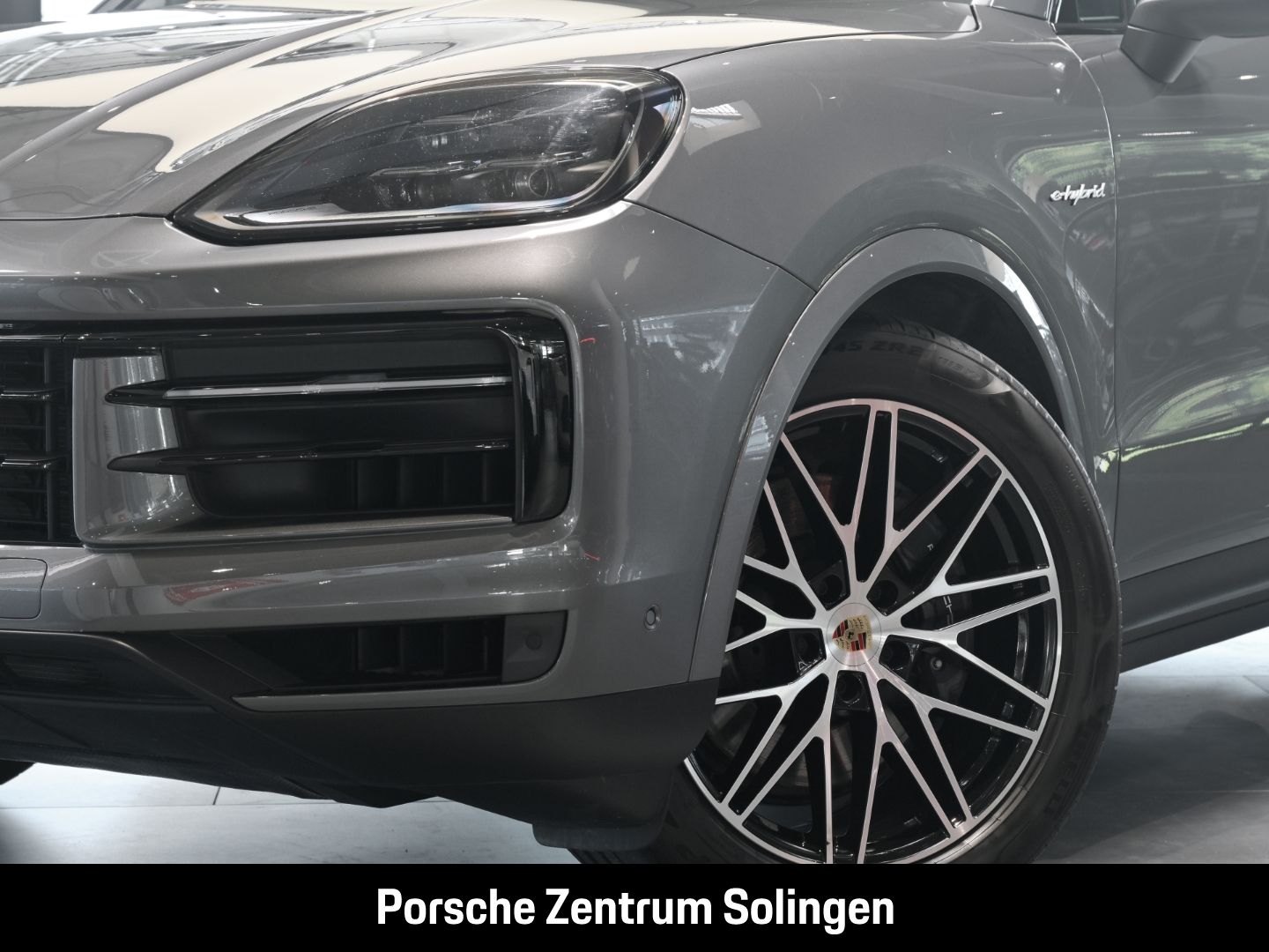 Porsche Cayenne E-Hybrid Pano BOSE HD Matrix 21'' Surrou