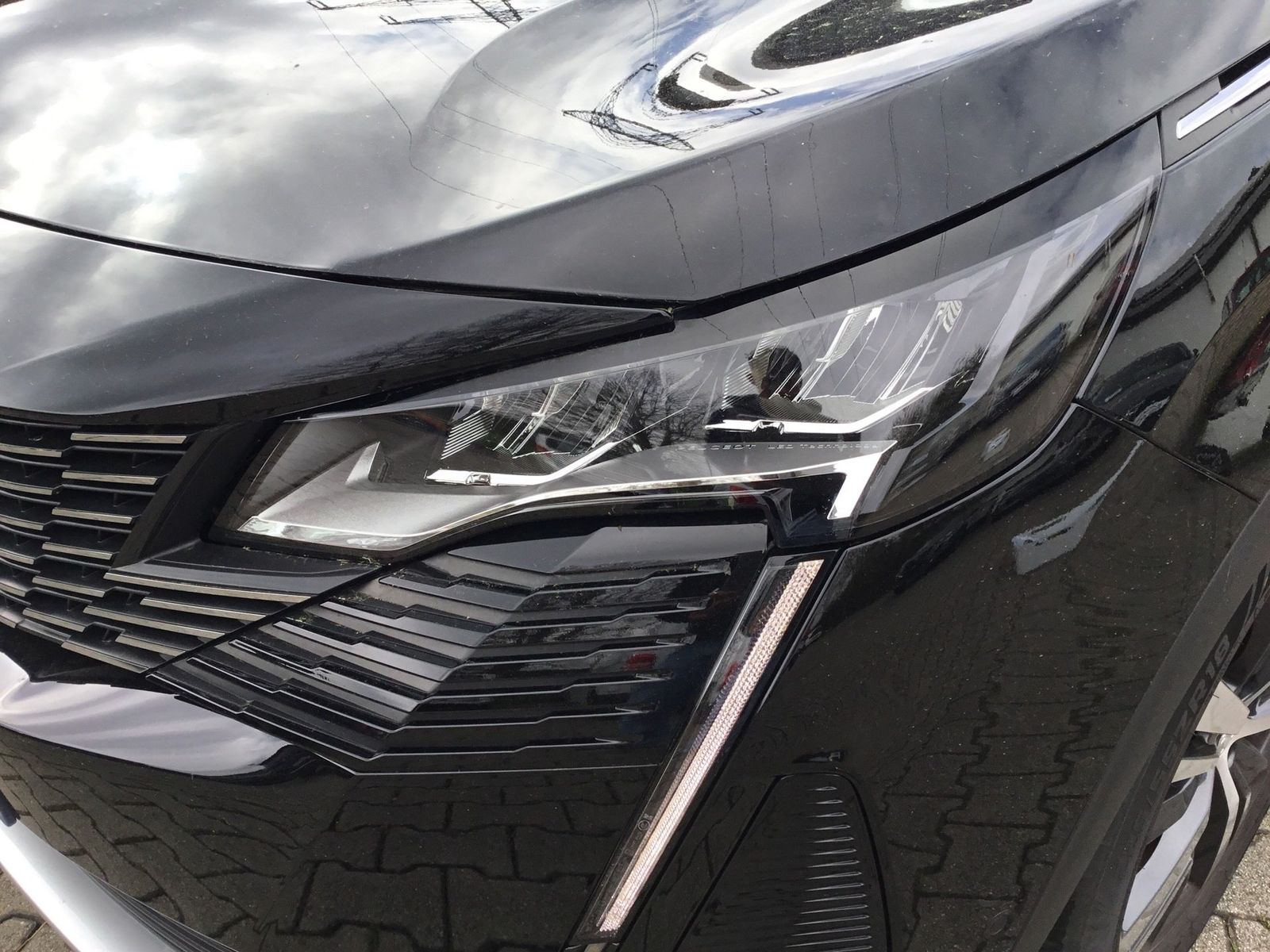 Peugeot 3008 Hybrid 225 (Plug-In) e-EAT8 Allure Pack Nav