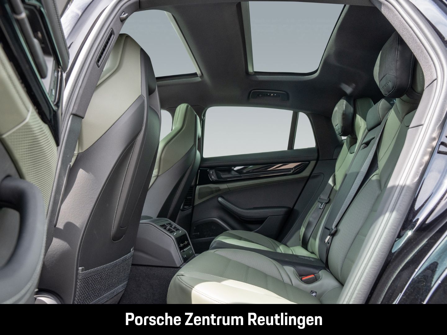 Porsche Panamera 4S E-Hybrid BOSE InnoDrive Surround-Vie