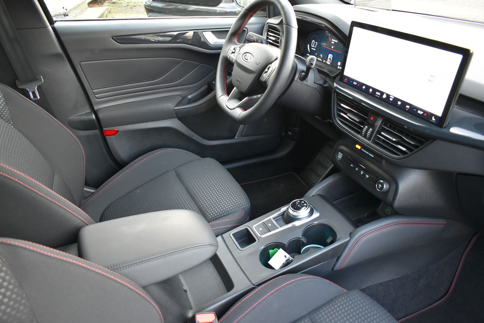 Ford Focus Turnier 1.5 ST-Line X Aut.