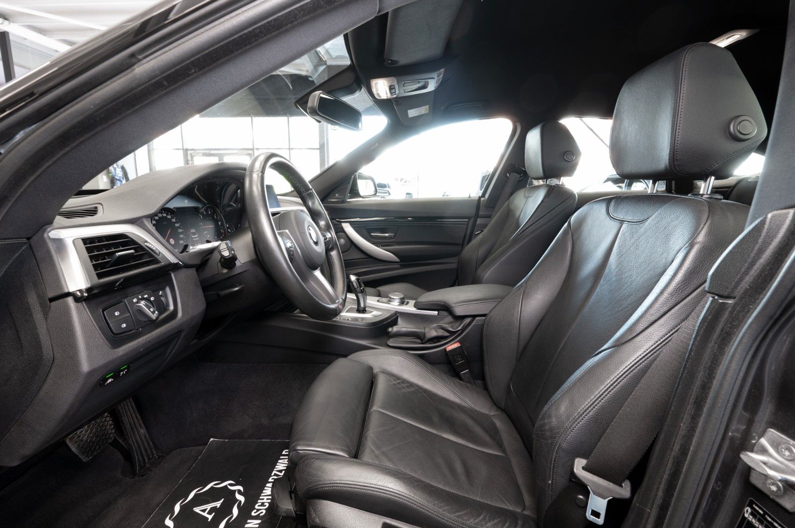 BMW 340i Gran Turismo xDrive M-PAKET - Samsaru's Car Outlet