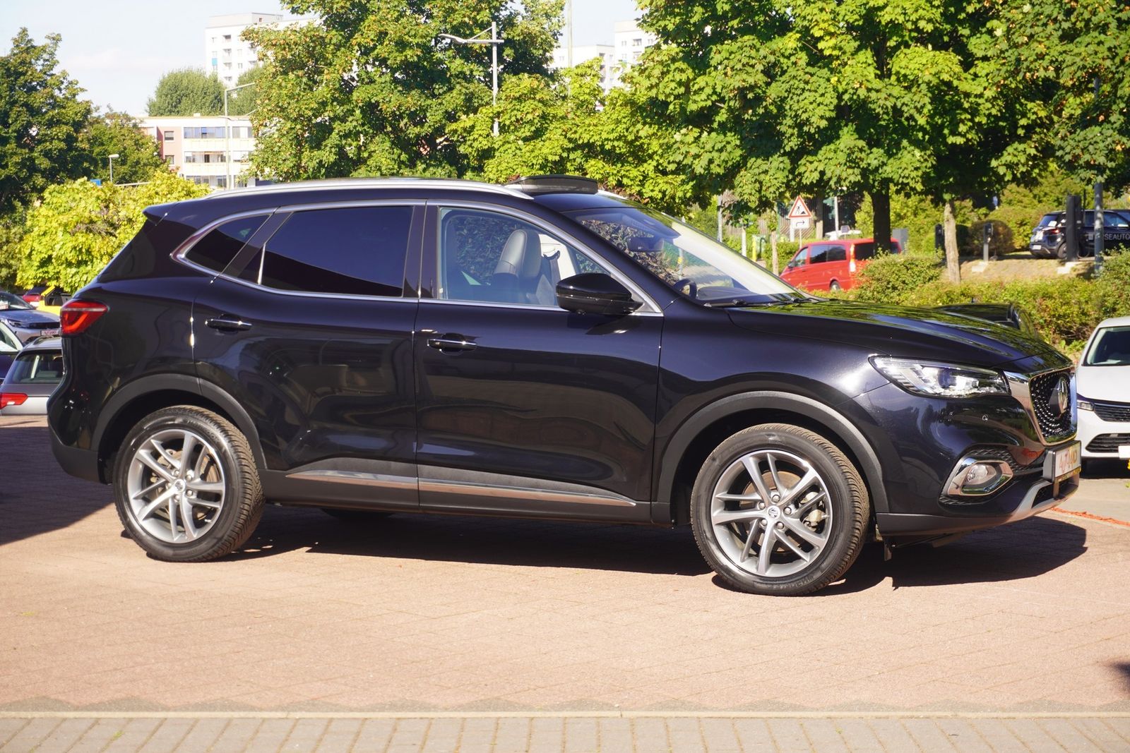 MG HS 1.5 T-GDI Luxury Aut. LED Navi Pano 360°