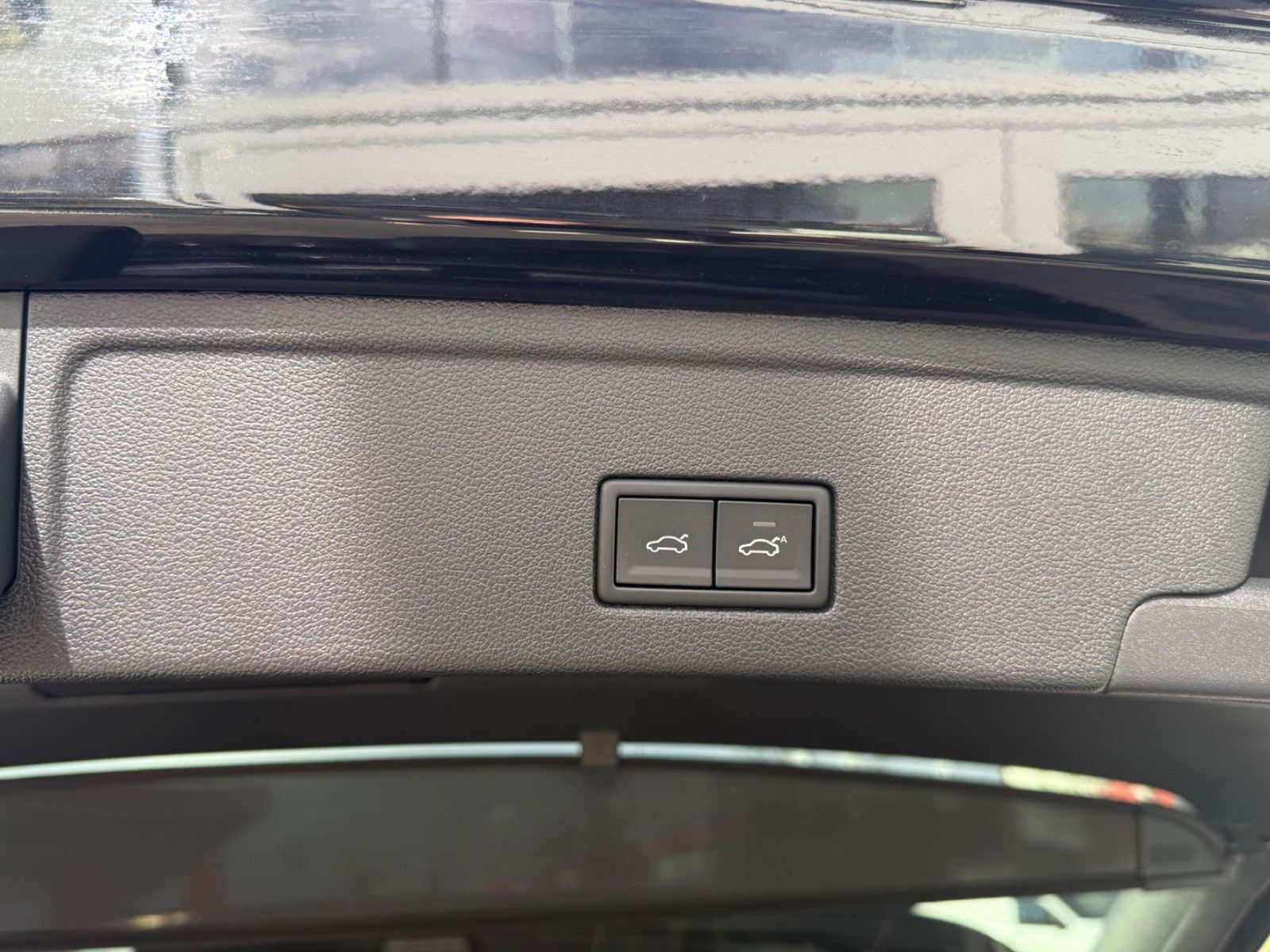 Volkswagen Touareg TDI Luft ACC Stdhzg AHK Pano Allradlenk