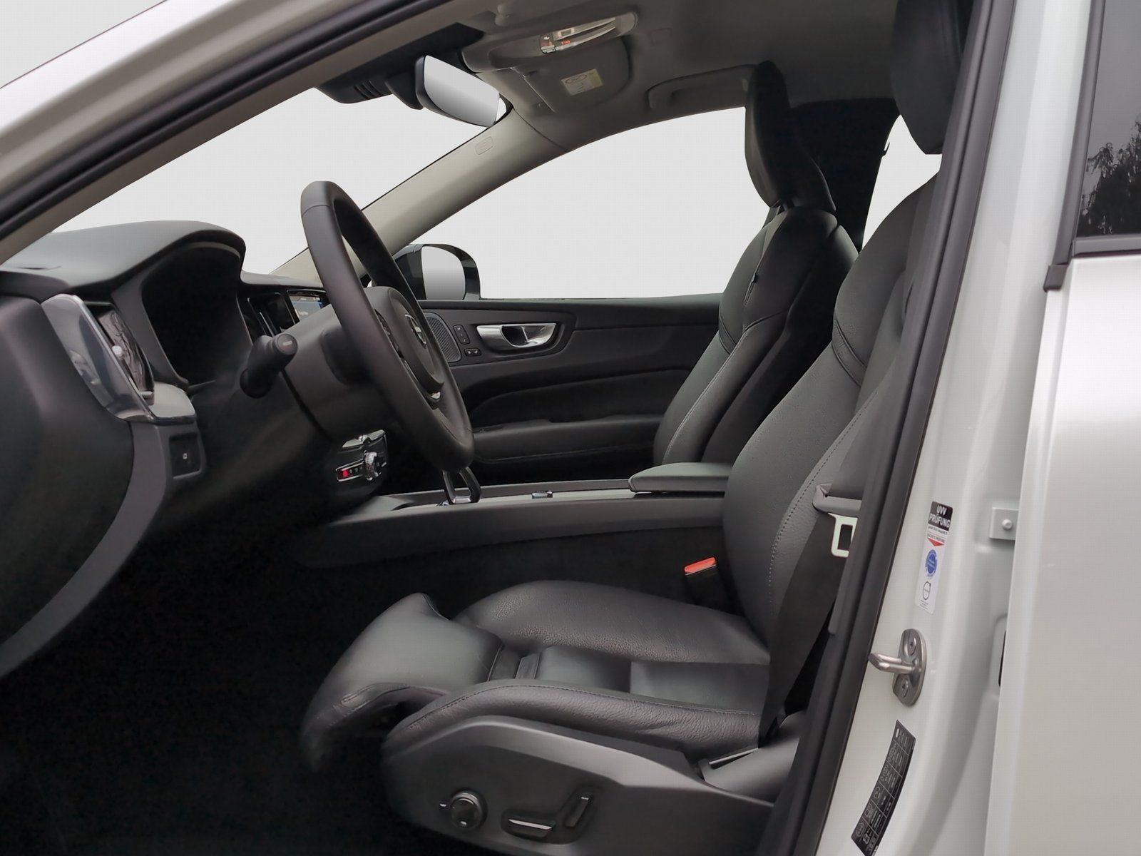 Volvo XC60+B4+Diesel+AWD+GT+Plus+Dark+Standhzg+HarmanK