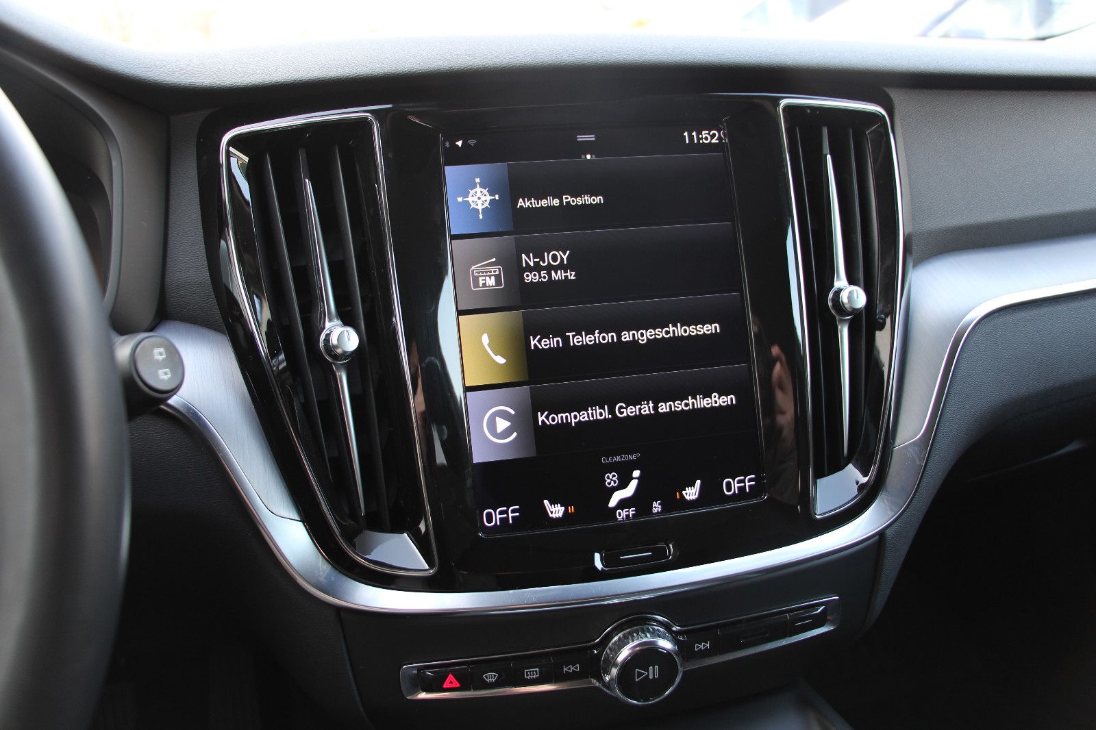 Volvo V60 Cross Country AWD