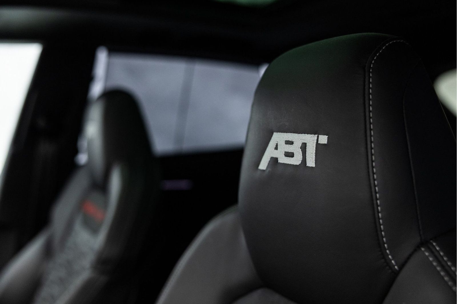 Audi RSQ8 4.0 TFSI 760 PK ABT Legacy Edition 1/125 |