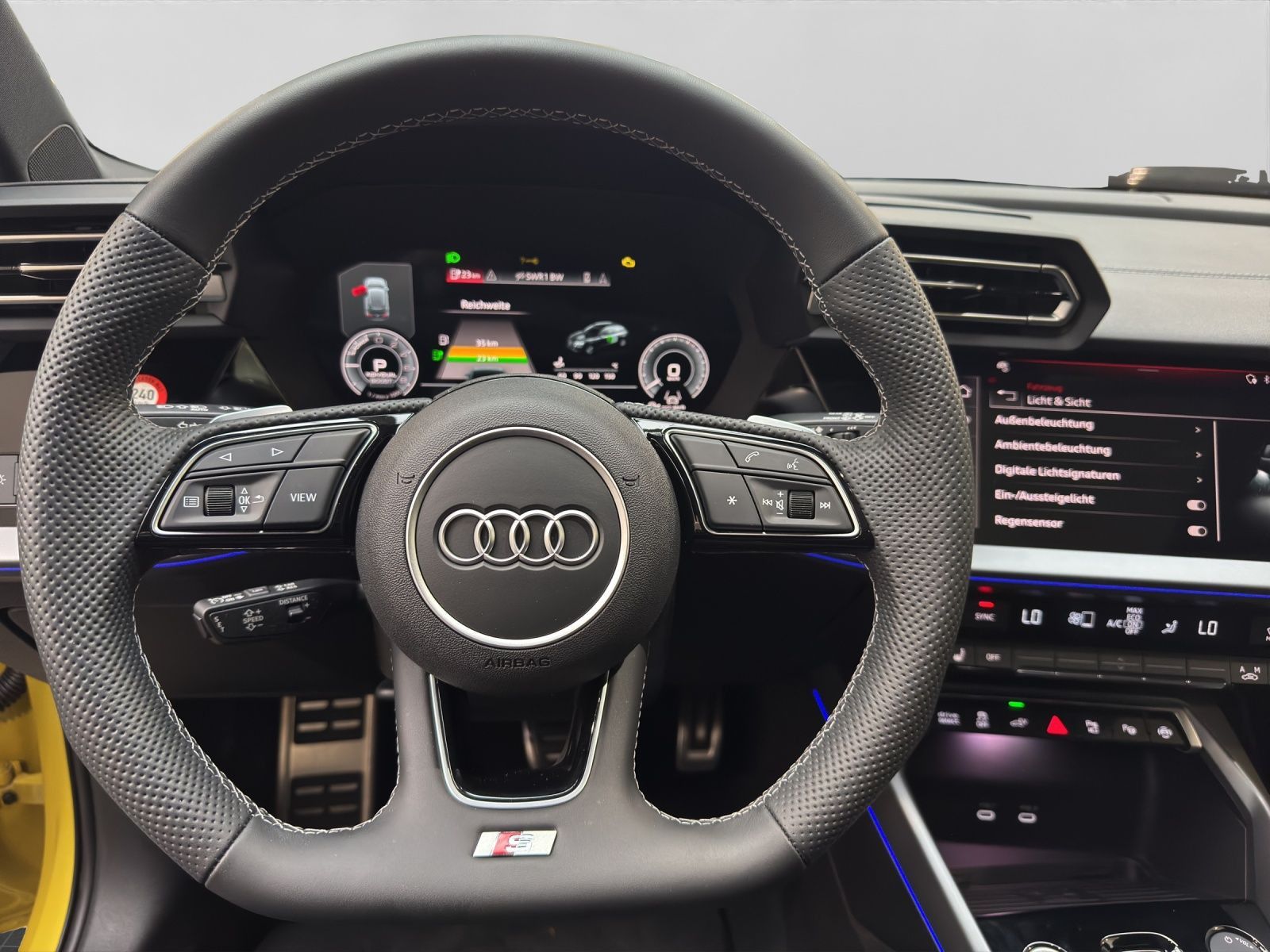 Audi A3 Sportback 45 TFSIe 2x S LINE S-SITZE PANO MAT
