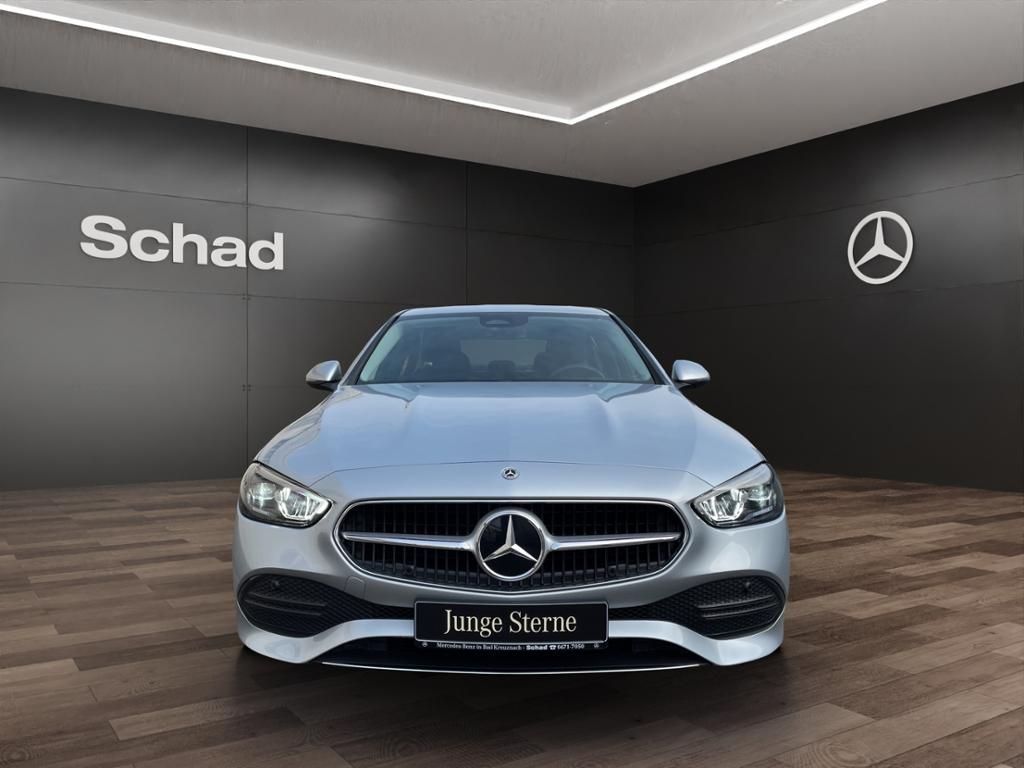 Mercedes-Benz C 180 - Samsaru's Car Outlet