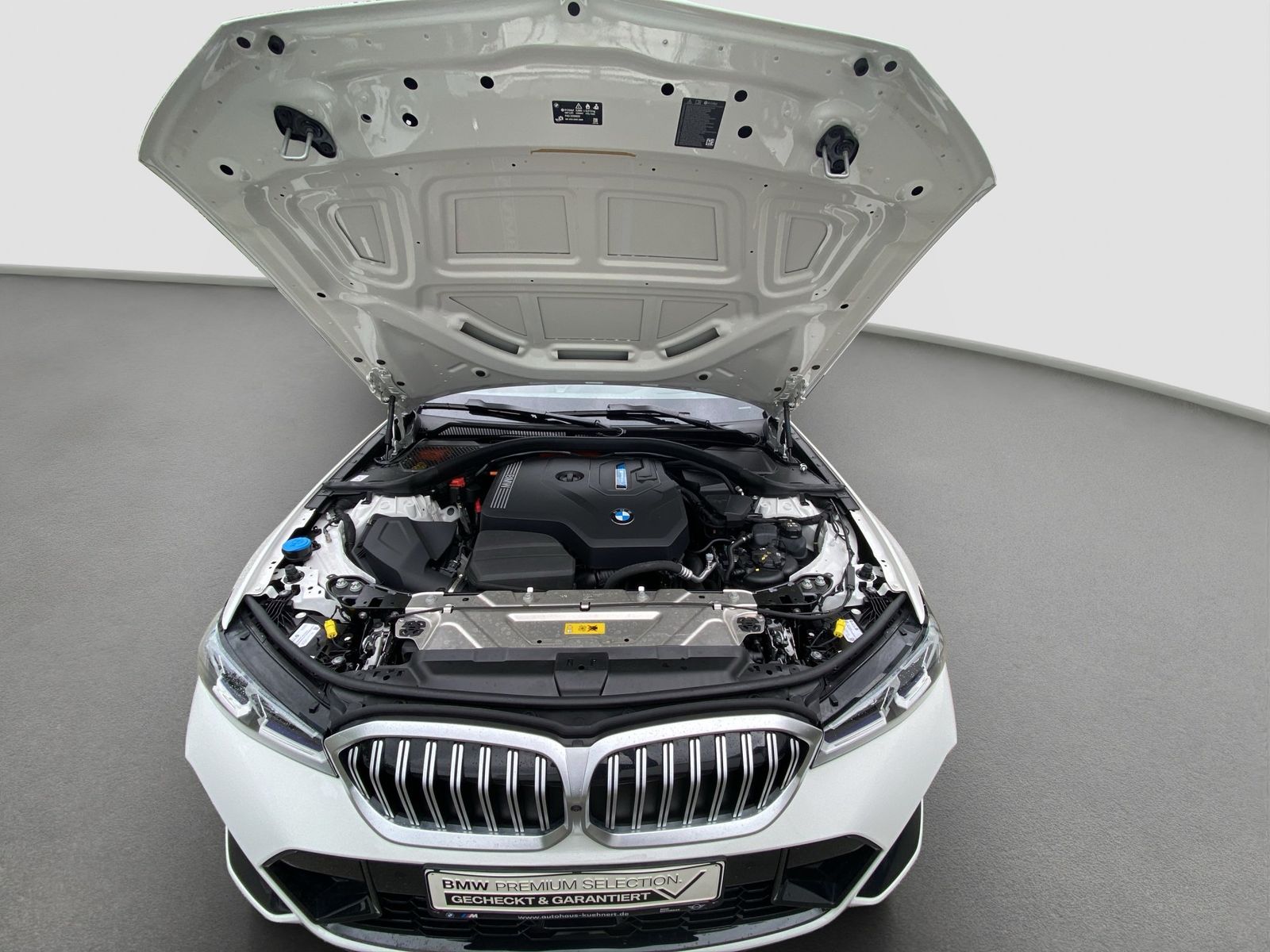 BMW 330e xDrive ///M-Sport Pano ACC AHK H&K 360°