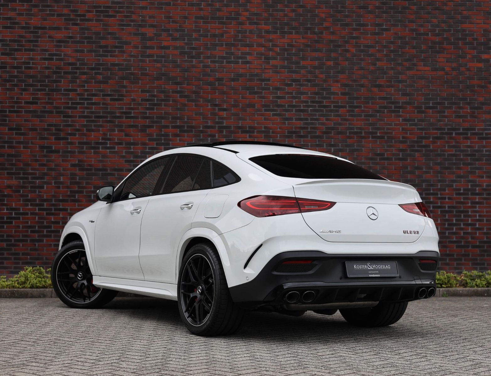 Mercedes-Benz GLE Coupe 53 AMG Hybrid | Opalith - Voll!