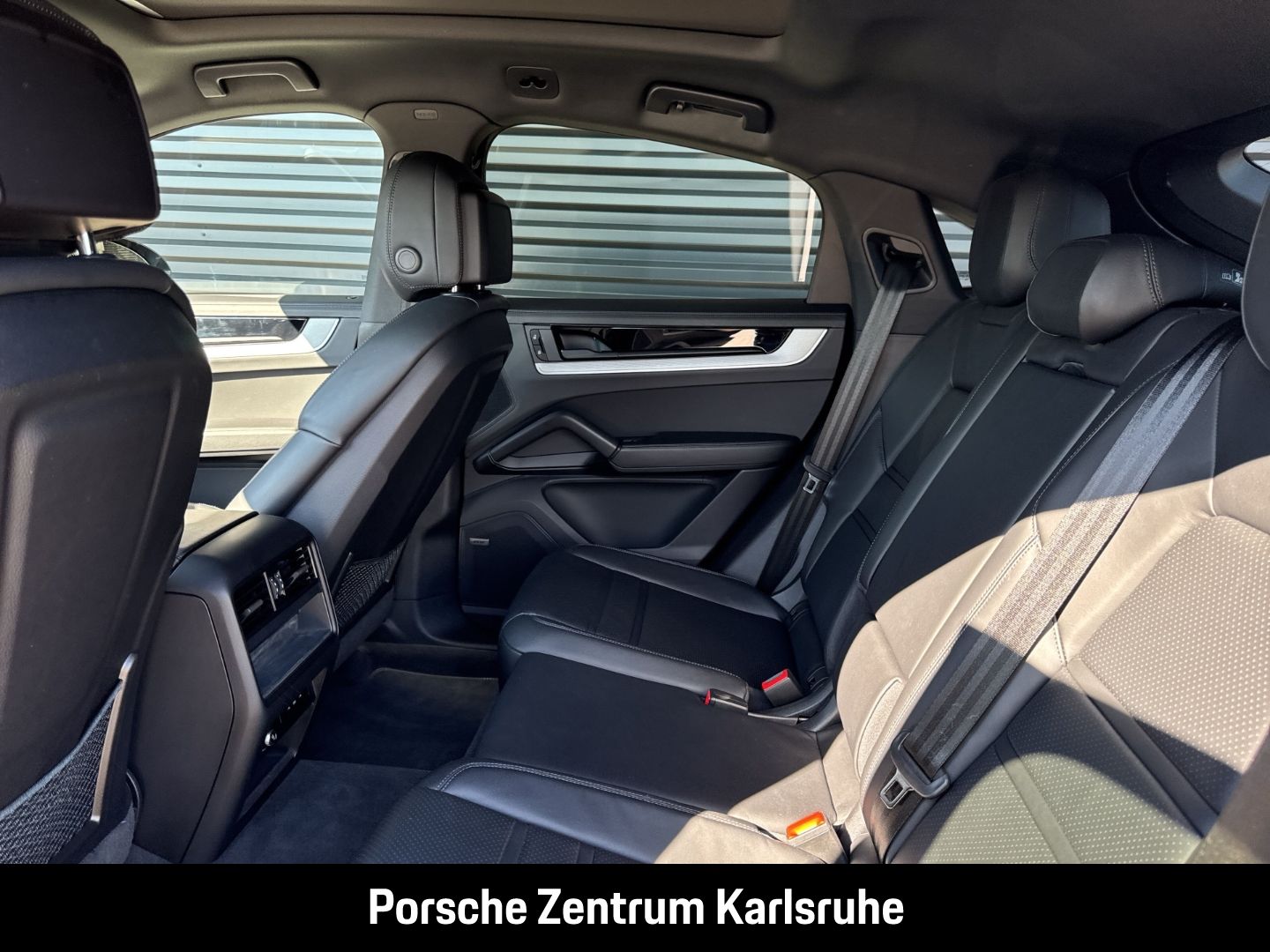 Porsche Cayenne S E-Hybrid Coupe InnoDrive LED-Matrix