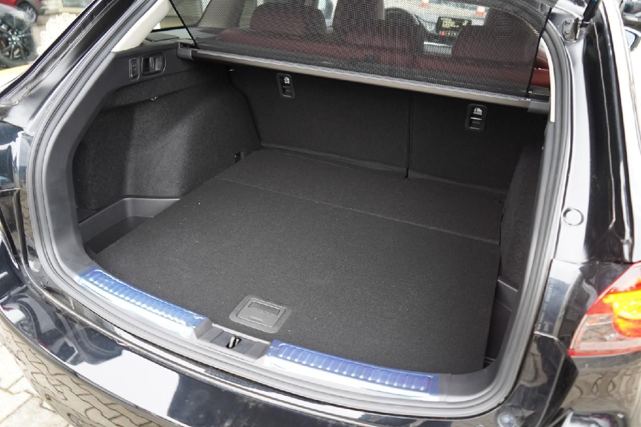 Mazda 6 Homura - Schiebedach/ BOSE/ Matrix-LED/ Leder