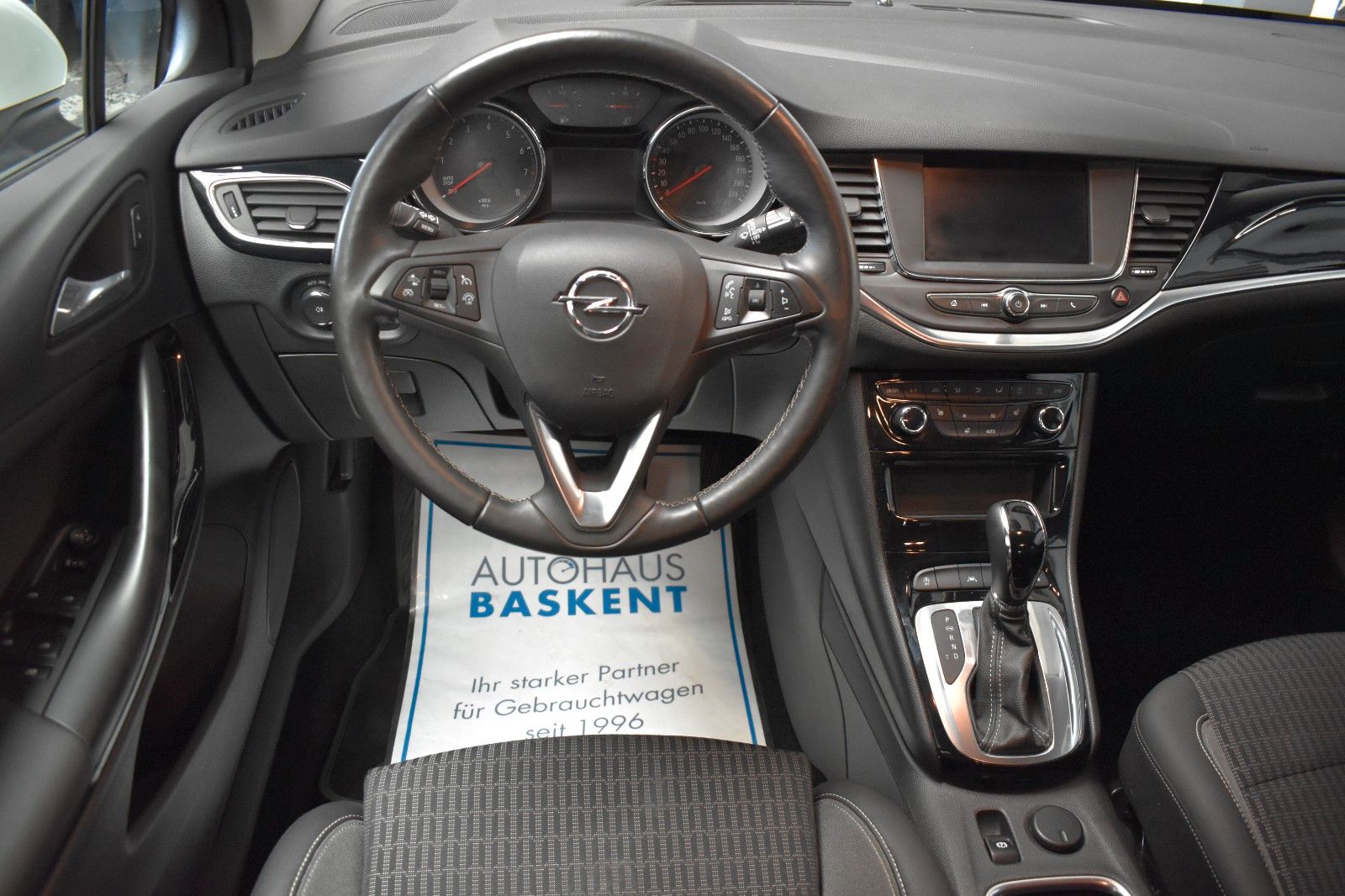 Opel Astra K Sports Tourer Elegance - Samsaru's Car Outlet