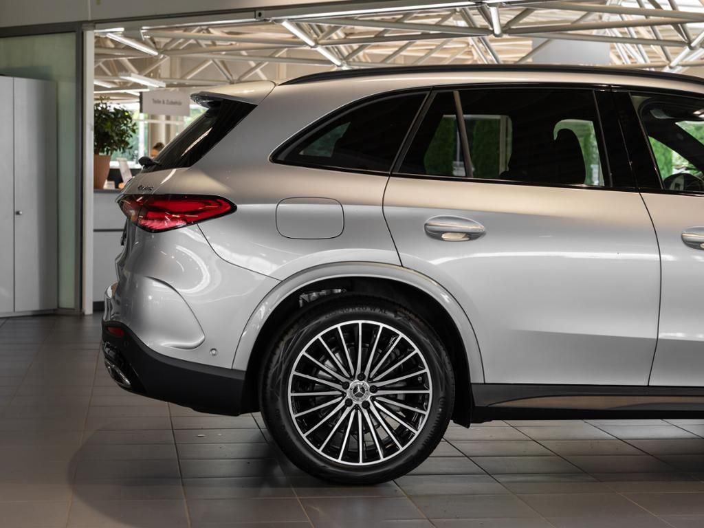 Mercedes-Benz GLC 200 d 4M AMG NIGHT MEMO 360 AHK DISTR KAMERA