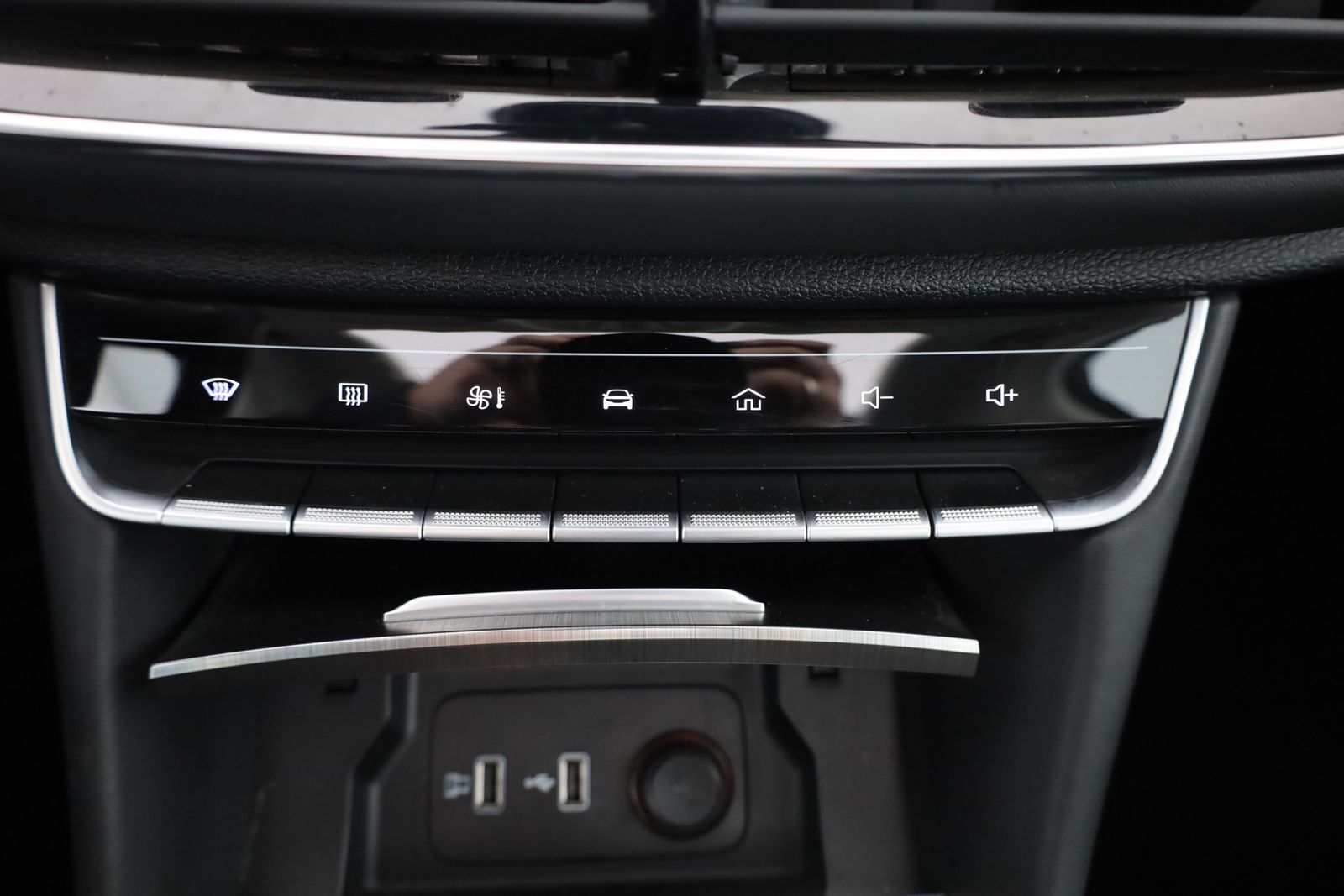 MG HS 1.5 T-GDI Luxury Aut. LED ACC Navi Pano