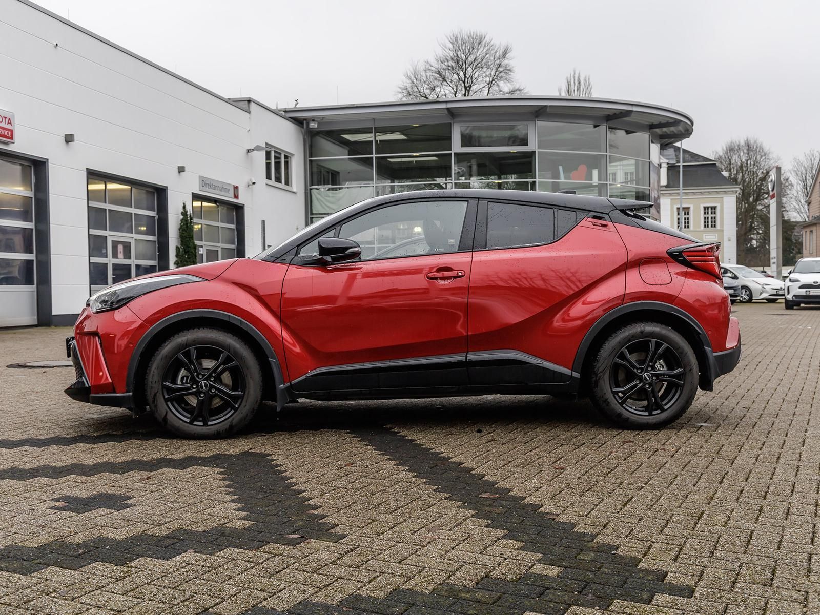 Toyota C-HR 2.0 Hybrid GR Sport - Samsaru's Car Outlet