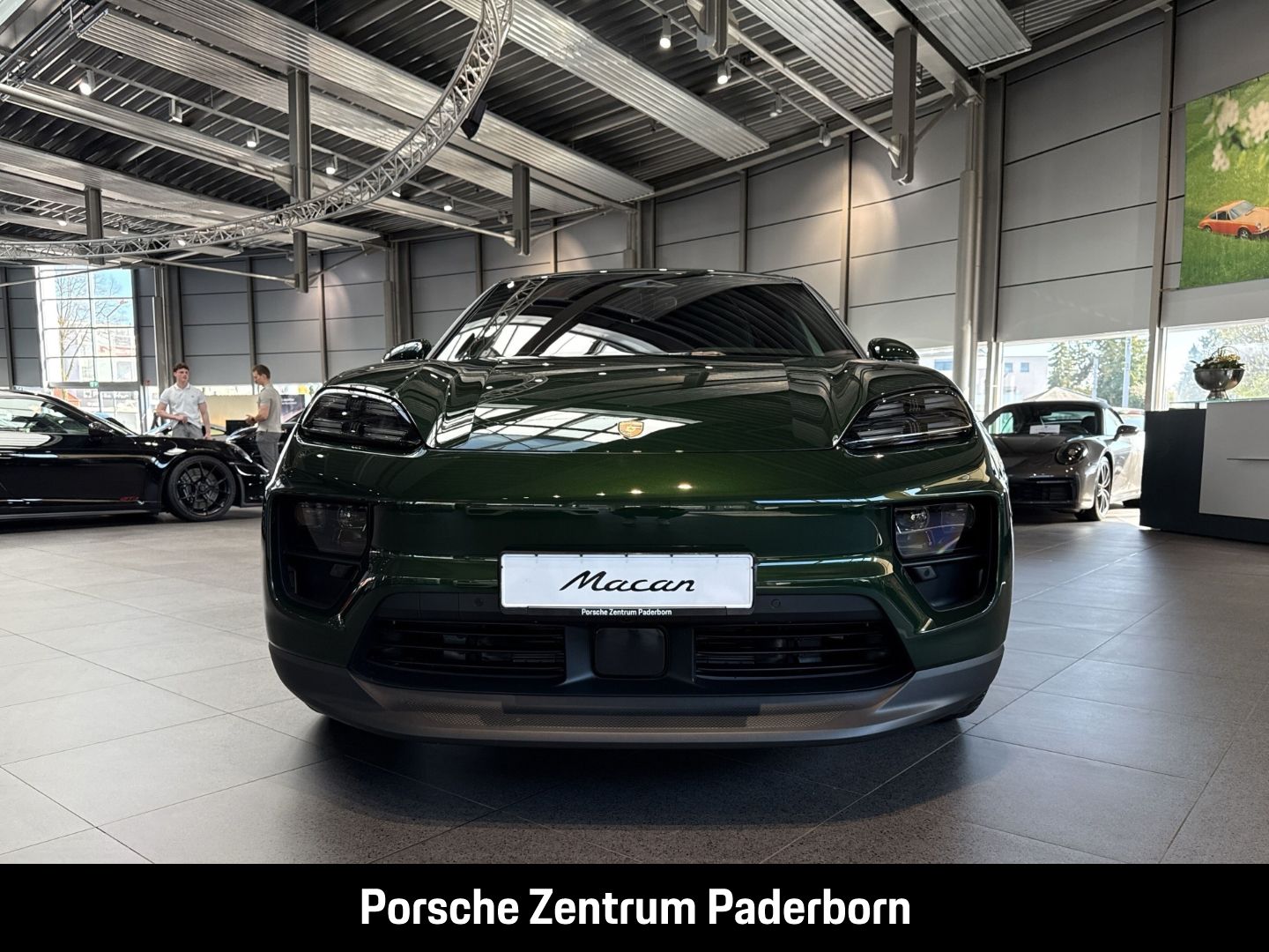 Porsche Macan 4 - Samsaru's Car Outlet