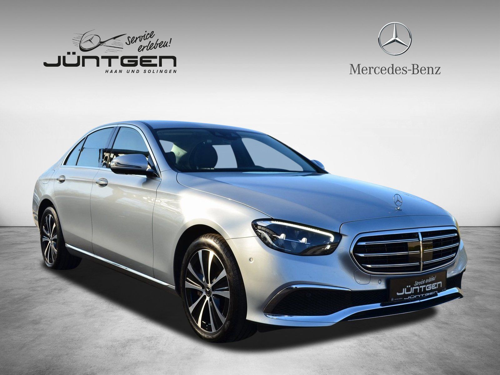 Mercedes-Benz E 300 de Exclusive 4M - Samsaru's Car Outlet