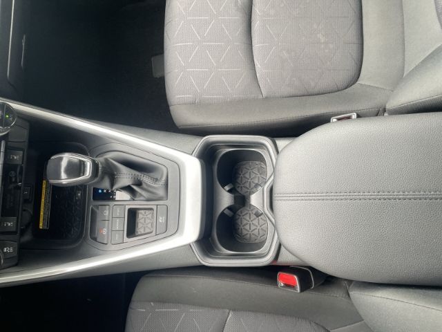 Toyota RAV 4 Hybrid - Samsaru's Car Outlet