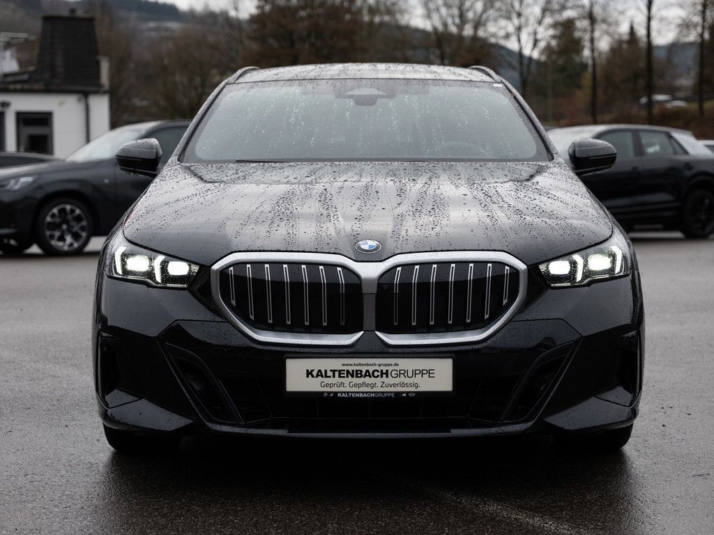 BMW 520d Touring M-Sport AHK HUD LED SITZBELÜFTUNG