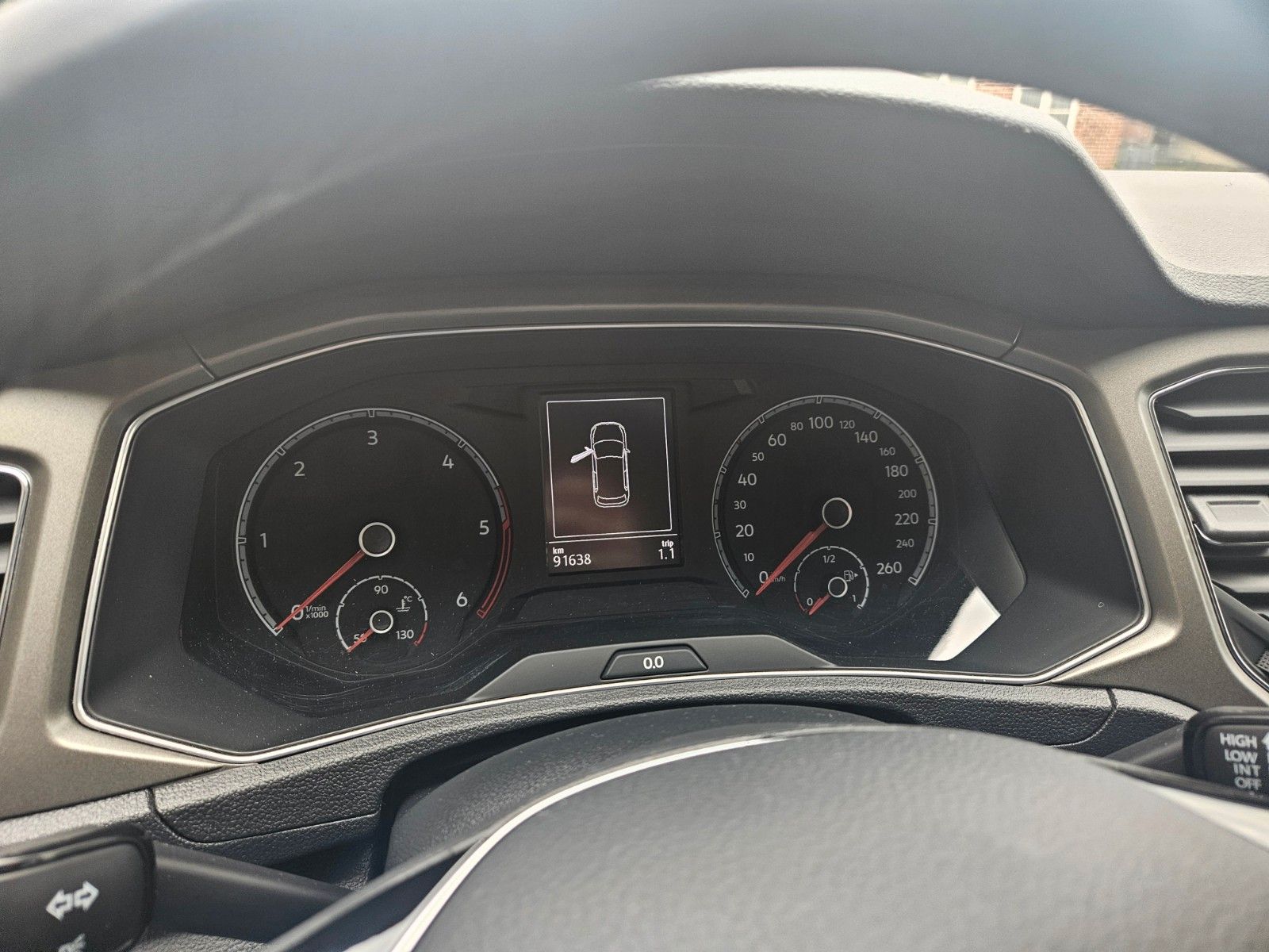 Volkswagen T-Roc 2.0 TDI Style" → "Volkswagen T-Roc 2.0 TDI Style - Samsaru's Car Outlet