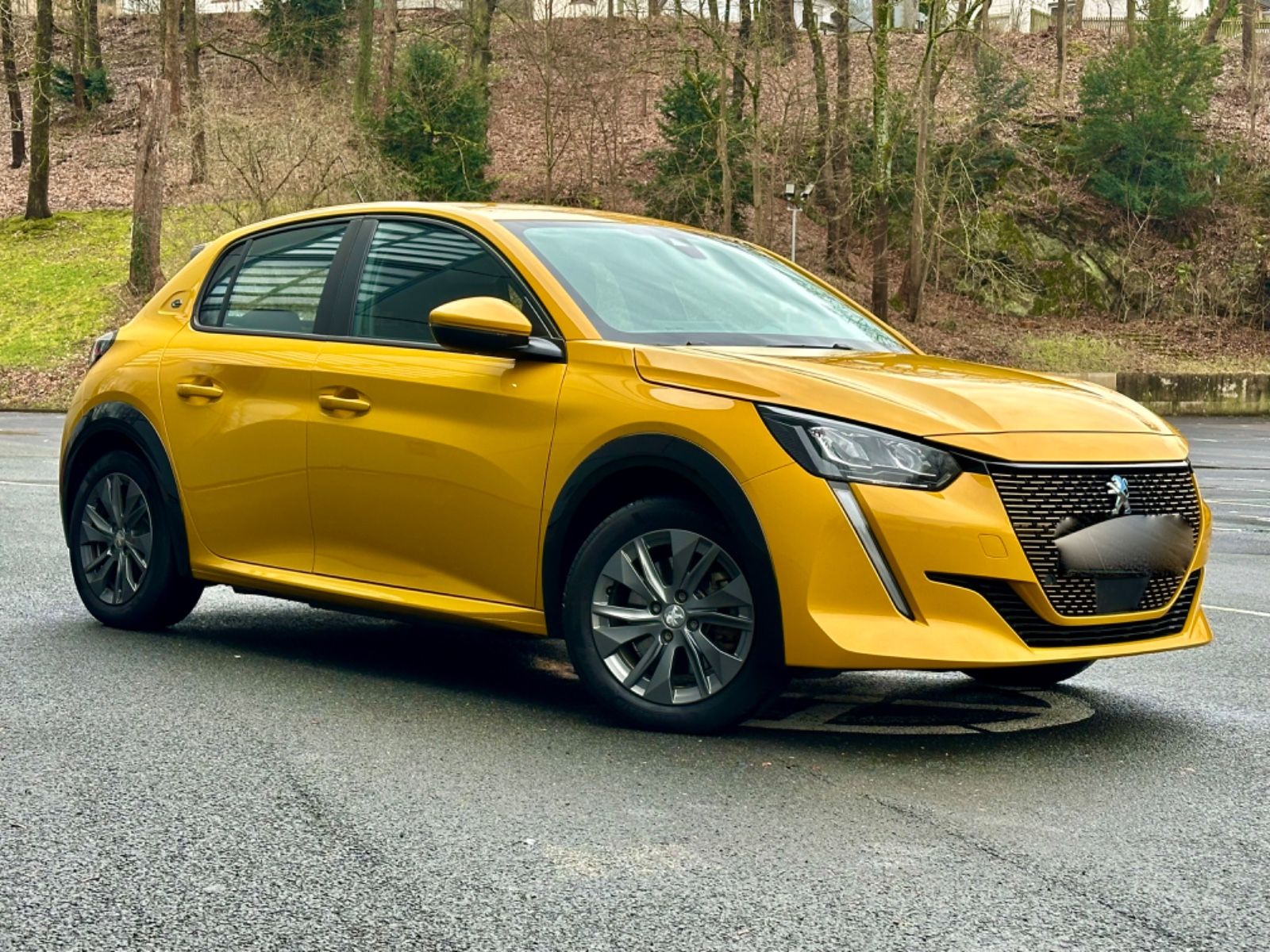 Peugeot e-208 Active Pack - Samsaru's Car Outlet
