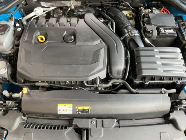 Audi A1 Sportback 35 TFSI S tronic S line - Samsaru's Car Outlet
