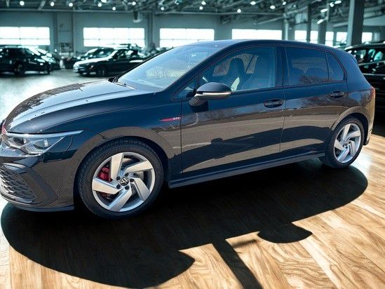 Volkswagen Golf 8 2.0 GTI - Samsaru's Car Outlet