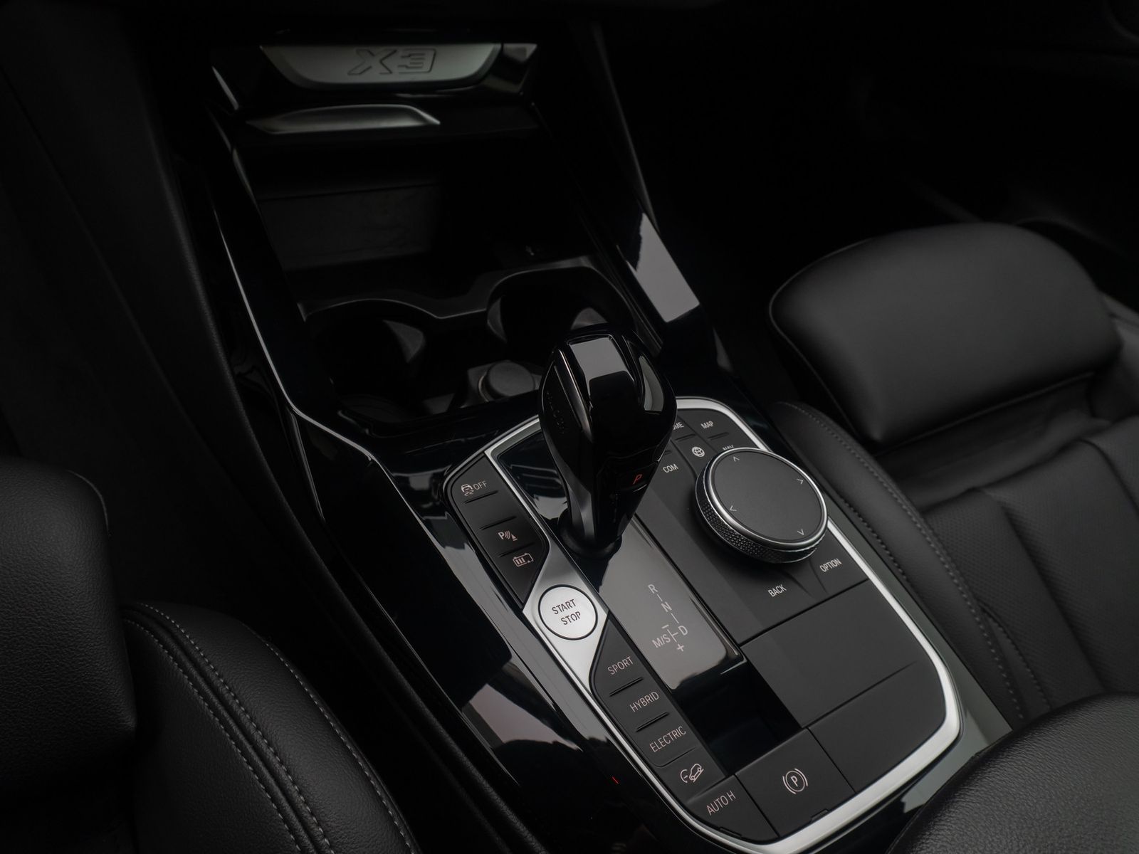 BMW X3 xD30e DriveAss DAB Kamera HiFi WLAN Sportsitz