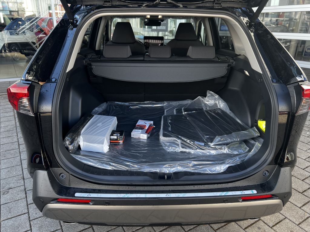 Toyota RAV 4 2.5 4x2 Hybrid Teamplayer mit Technik Pake