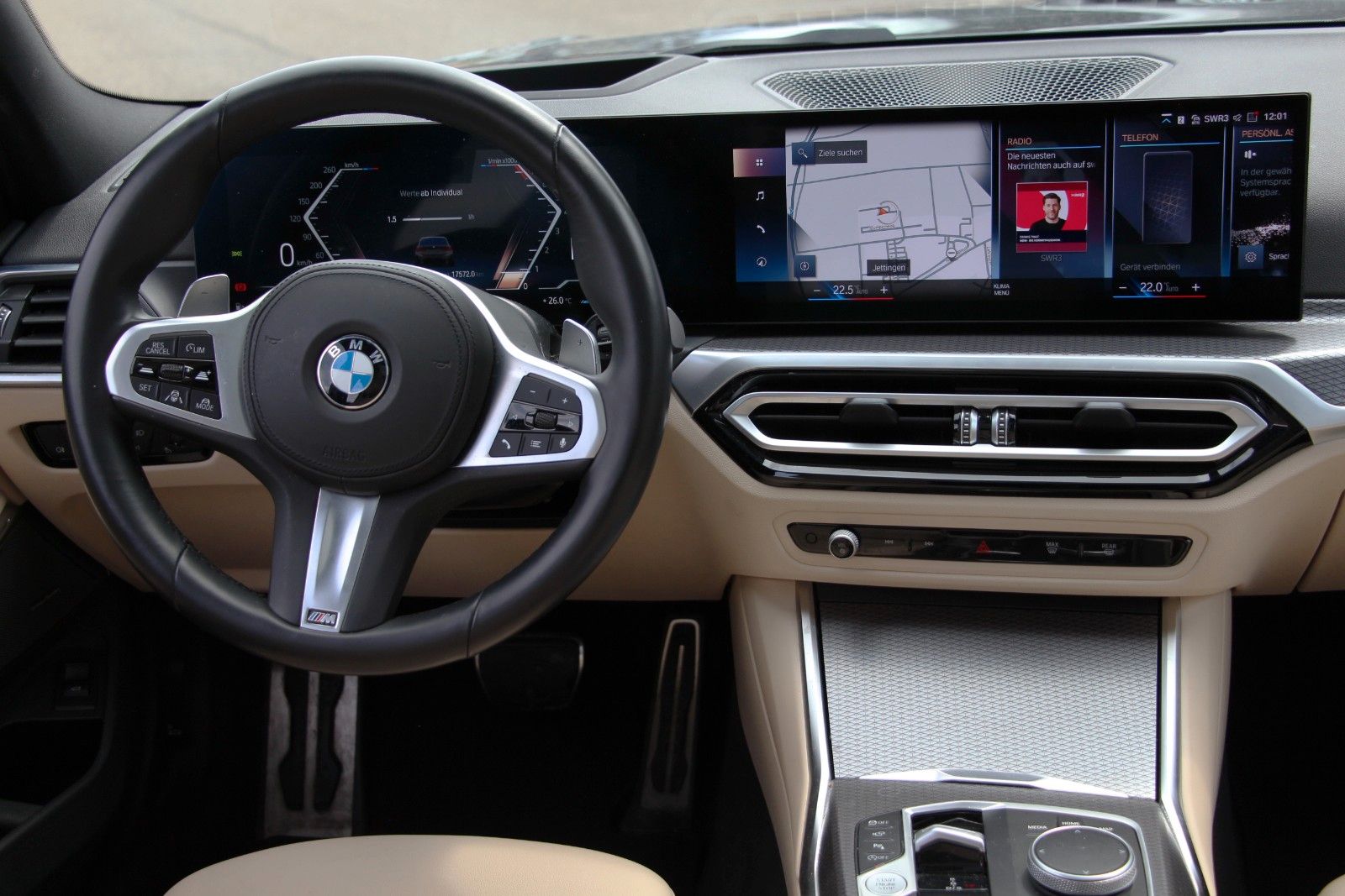 BMW 330i Touring HUD*LEDER*PANO*D-ASSISTENT M Sport