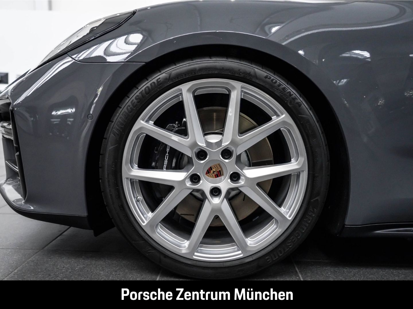Porsche Panamera GTS LED-Matrix Sportabgas InnoDrive